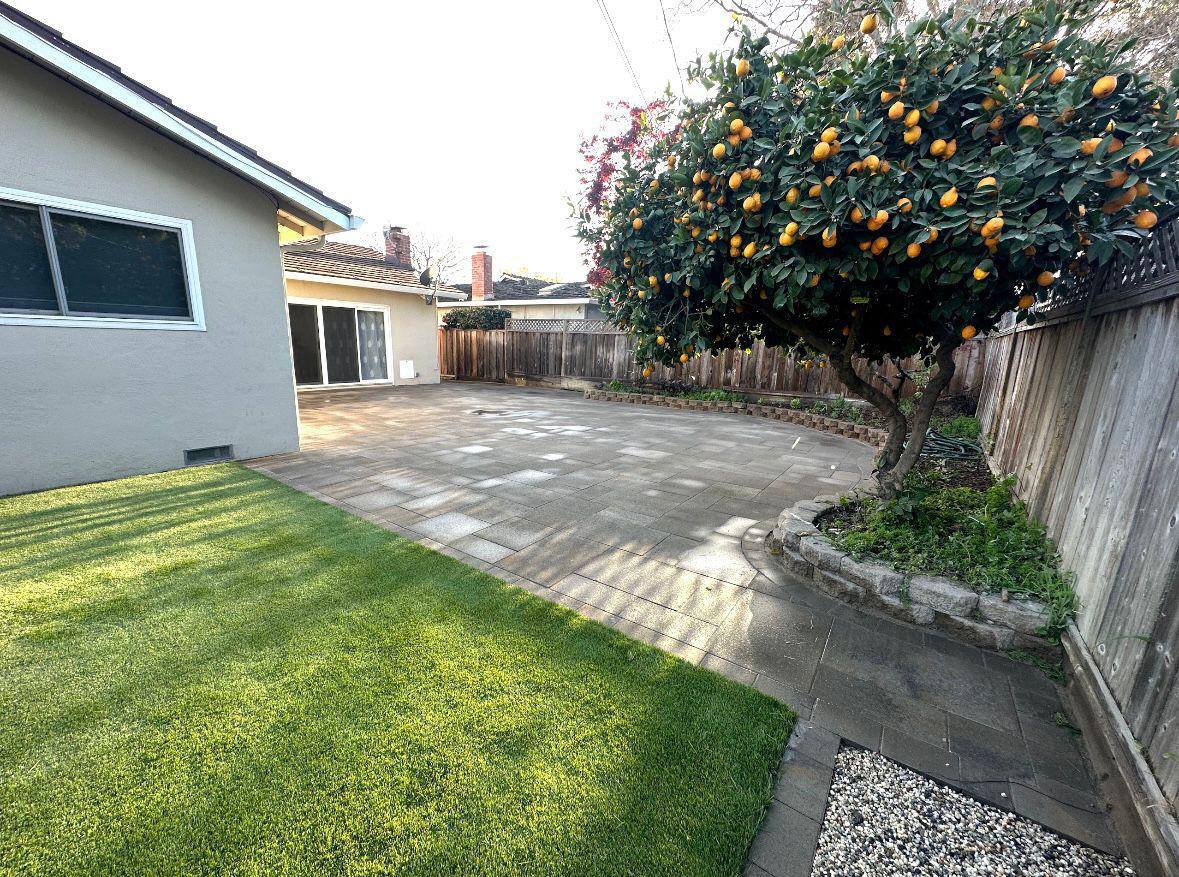 Home renovation project photo by Lussoro Design + Build Bay Area contractor