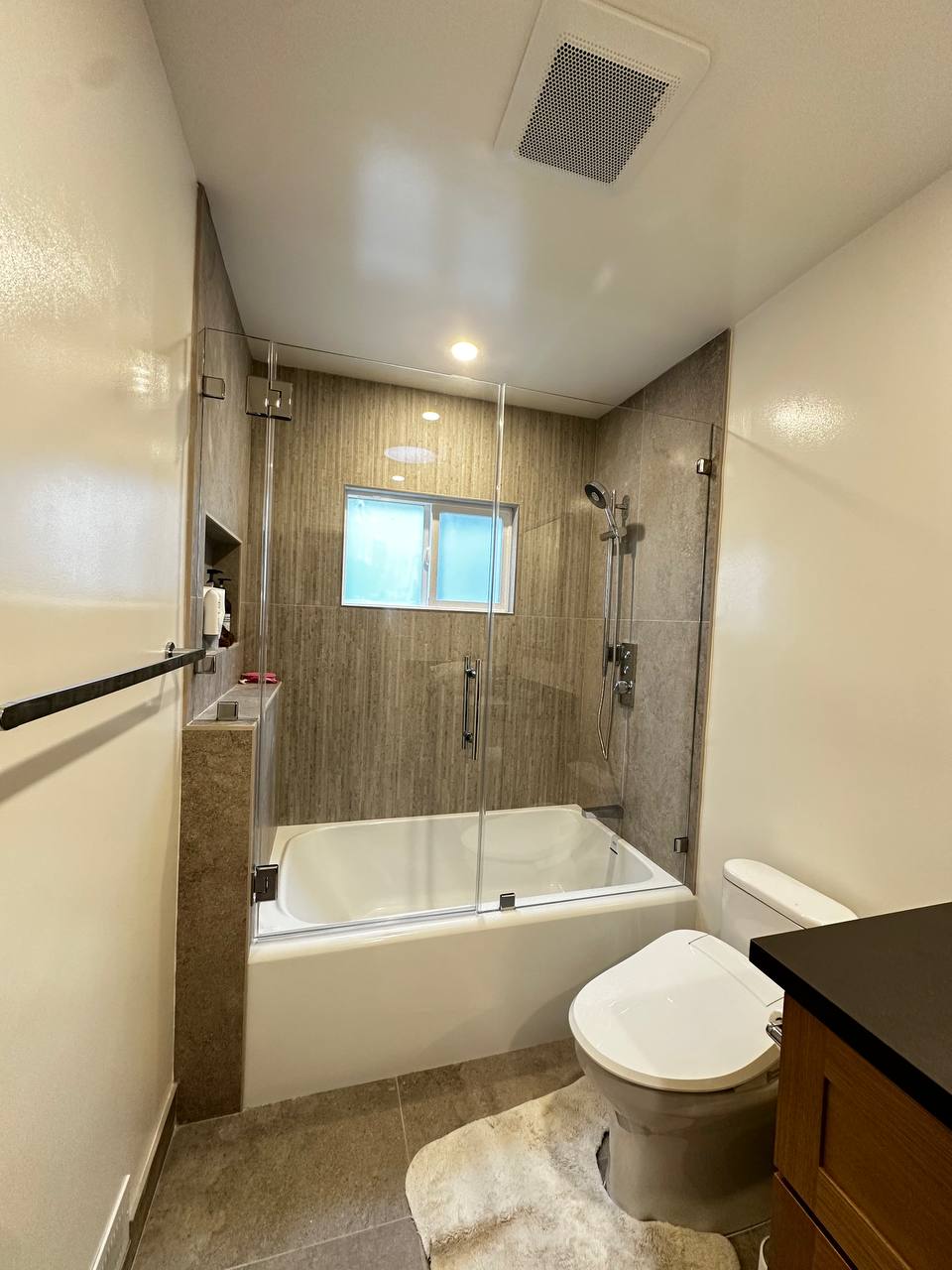 Home renovation project photo by Lussoro Design + Build Bay Area contractor