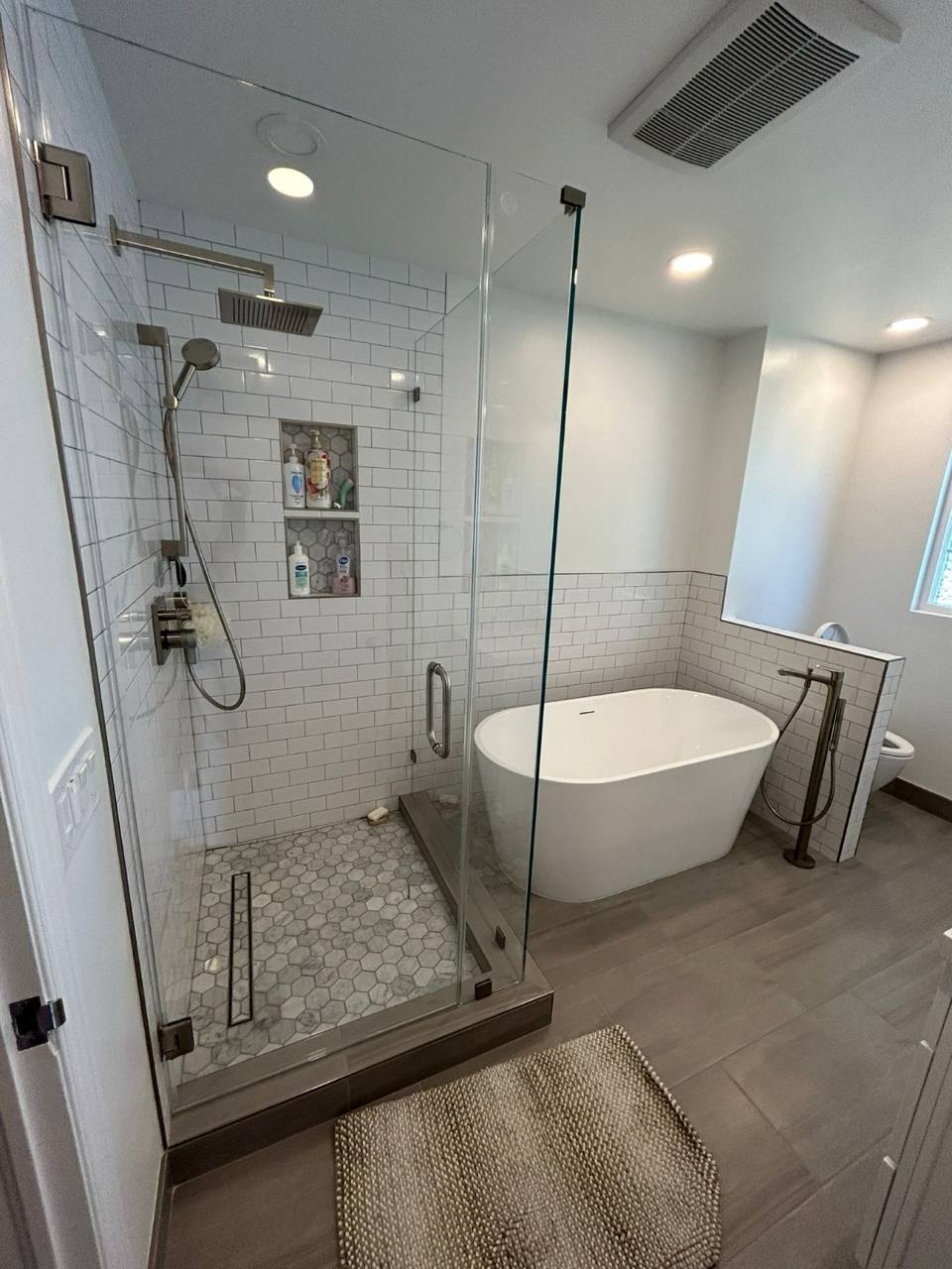 Home renovation project photo by Lussoro Design + Build Bay Area contractor